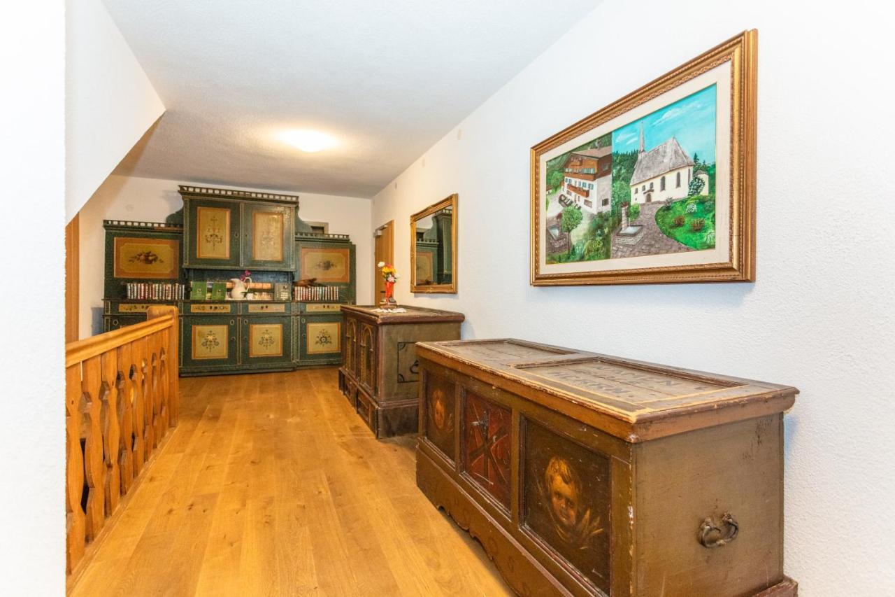 Gasthof St. Adolari Hotel Sankt Ulrich am Pillersee Bagian luar foto